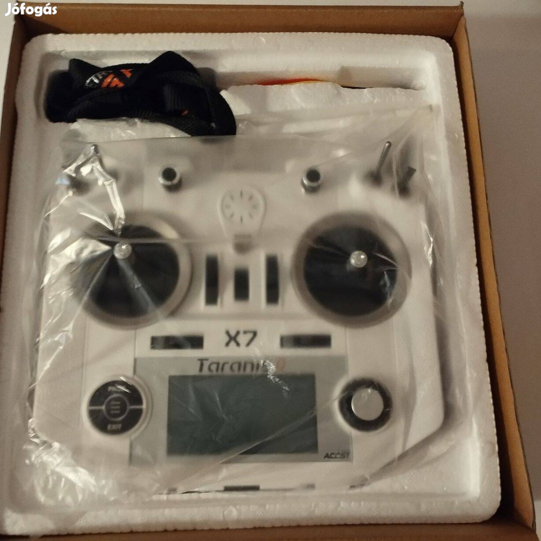 Taranis Q x7 távirányító, R-Xsr mini vevővel - Frsky * Új*