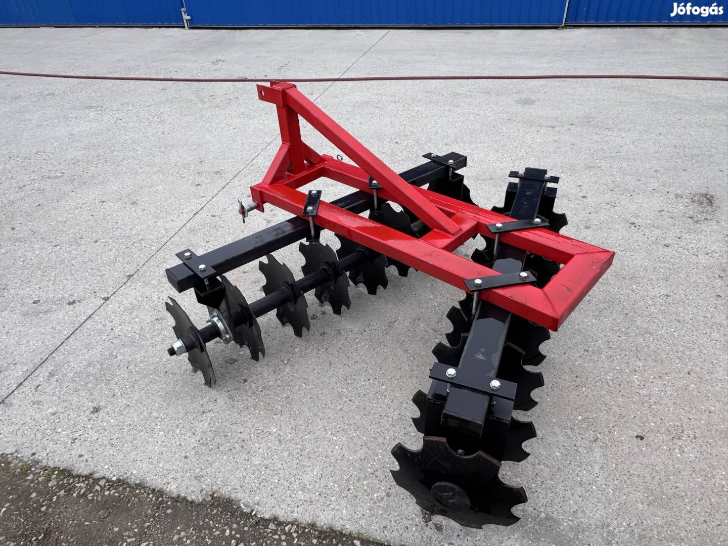 Tárcsa 2x8 leveles tárcsa