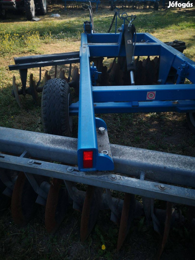 Tárcsa WT -3,0,2020-as,1550 kg
