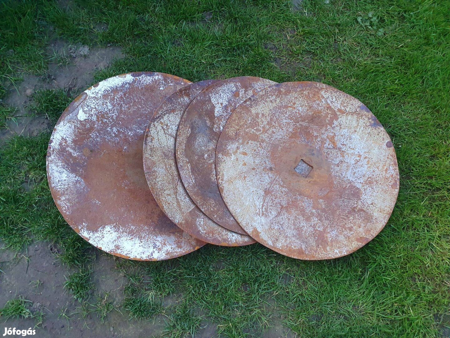 Tárcsalap 40-47 cm átmérővel grilltárcsa