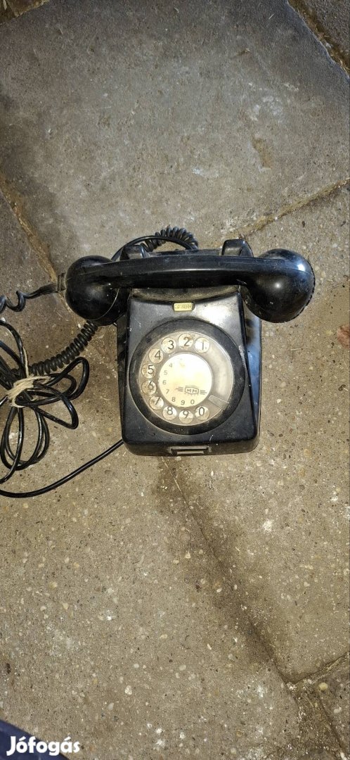 Tarcsás telefon .