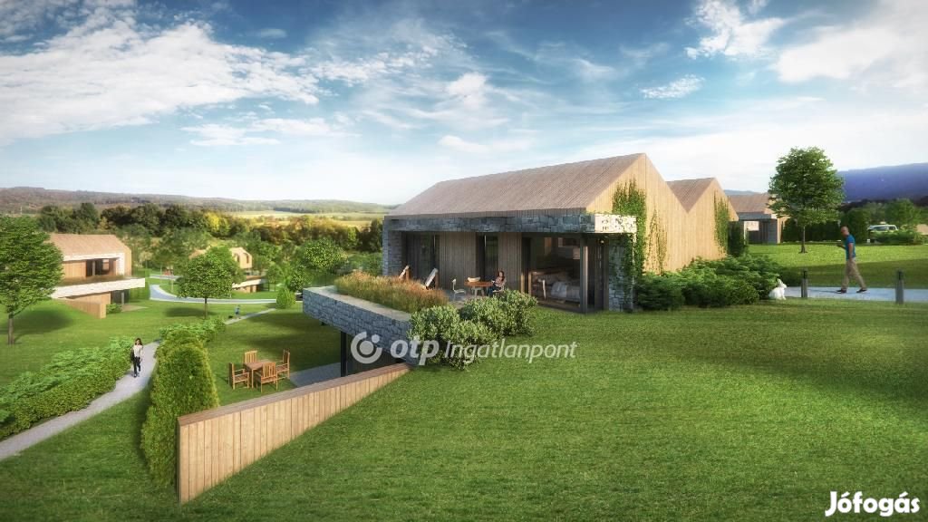 Tardosi eladó 160202 nm-es telek