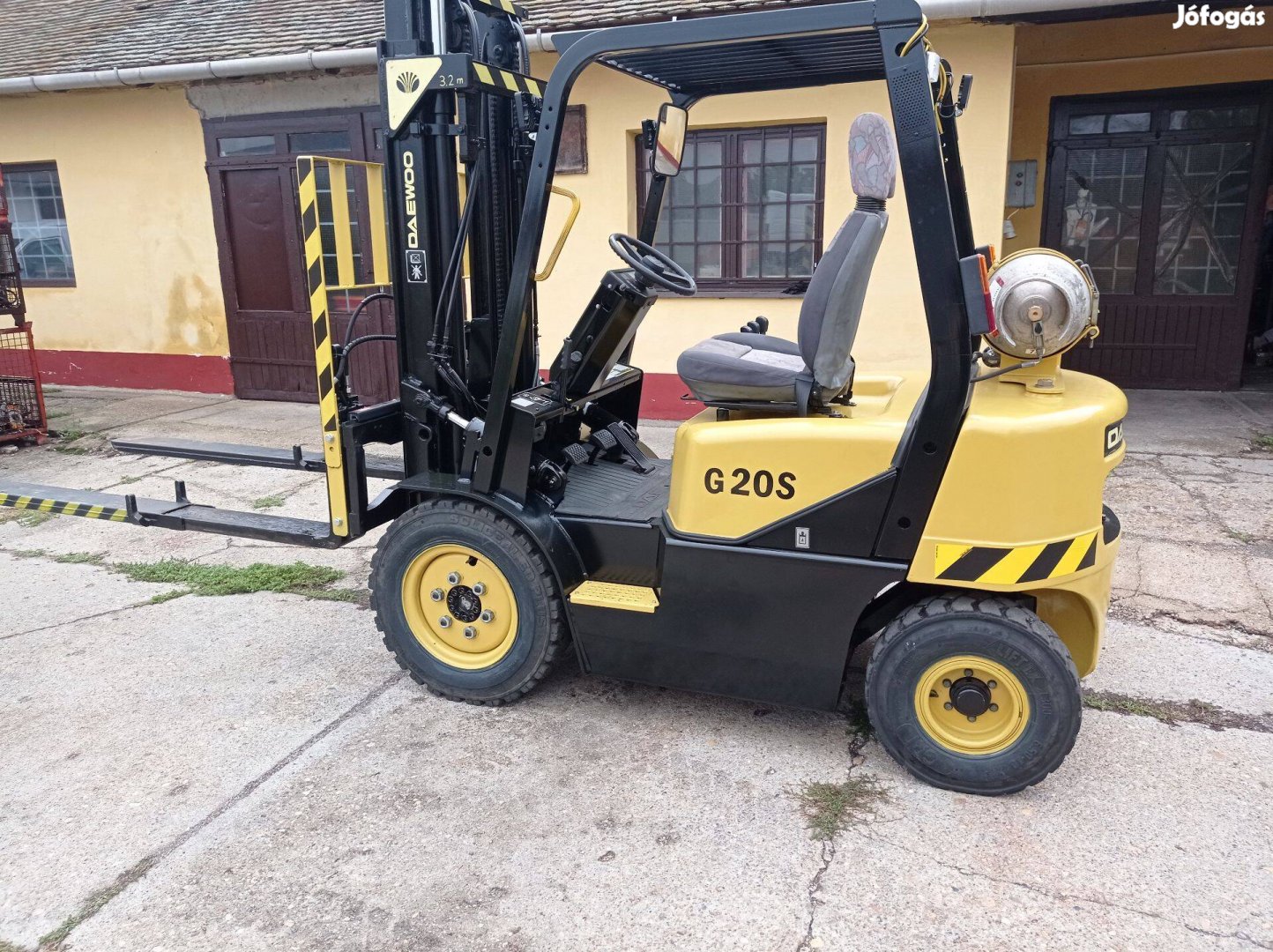 Targonca Daewoo G 20 S Gázüzemű kitűnő állapotban eladó !!