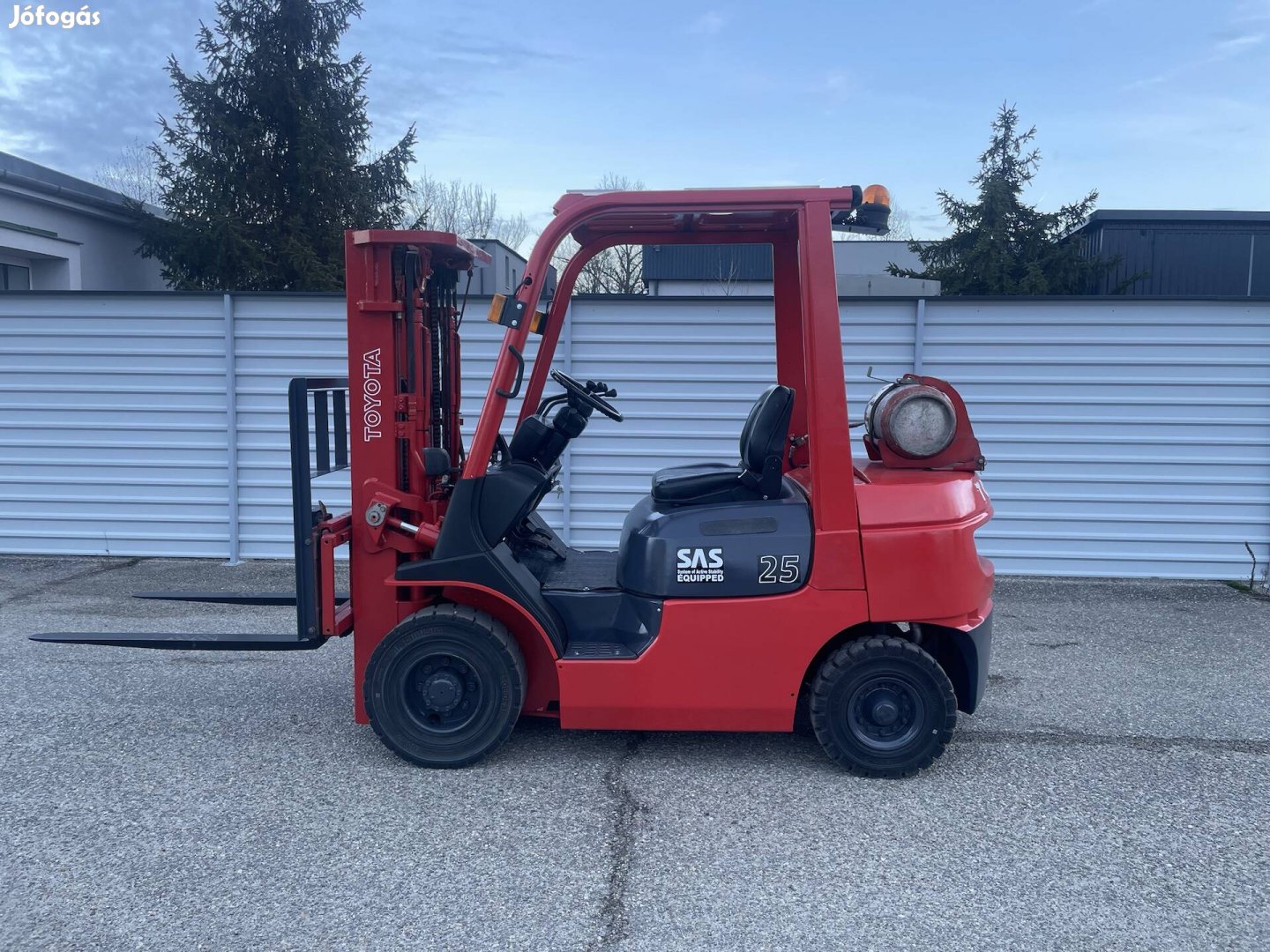 Targonca Toyota 2.5T Gáz Triplex!