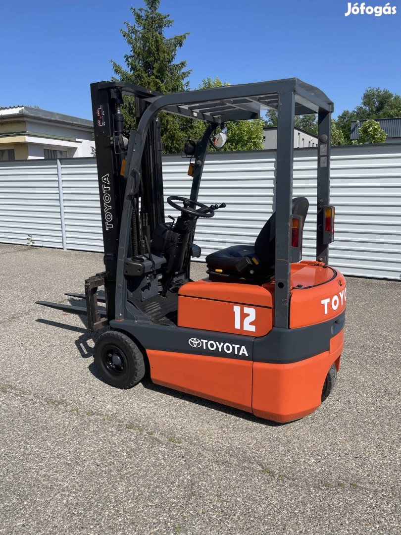 Targonca Toyota Elektromos Oldalmozgató