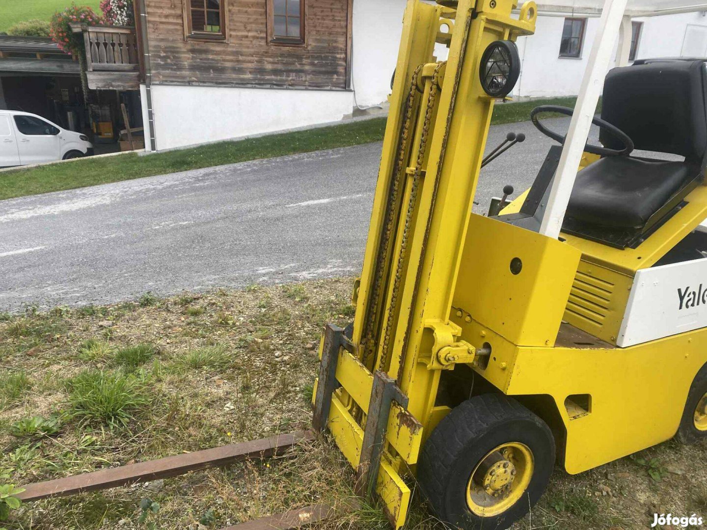 Targonca benzin 4henger