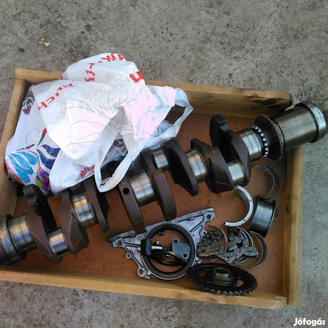 Targonca főtengely Nissan k25