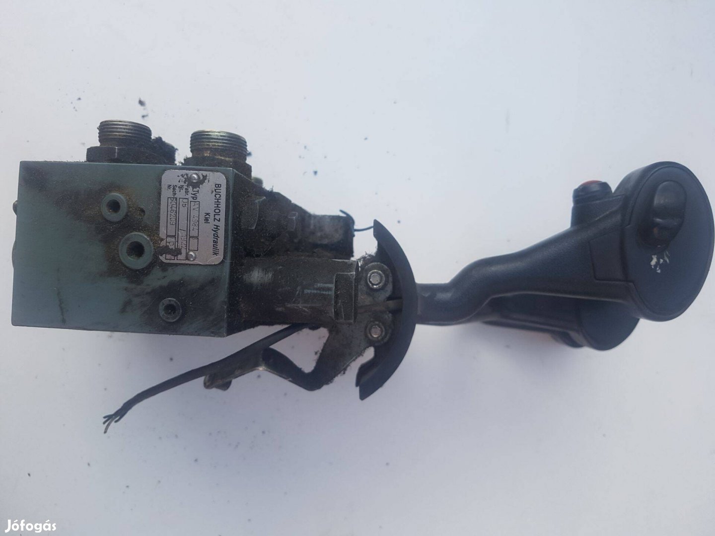 Targonca vézérlőtömb hidroulikához T: 30-4025759