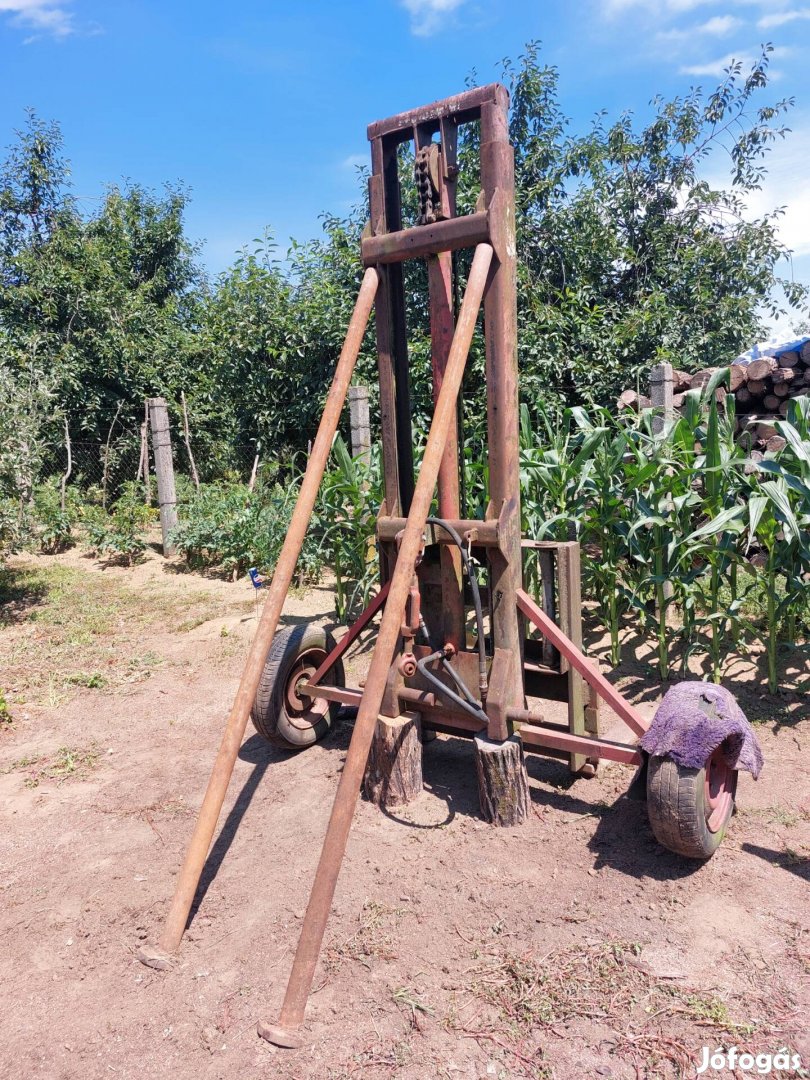 Targoncatorony, traktorra szerelhető