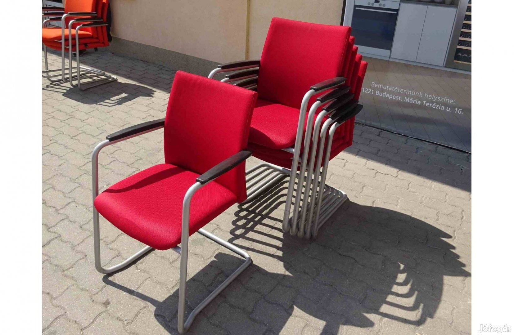 Tárgyalószék, konferencia szék, Haworth márka, piros színű, használt
