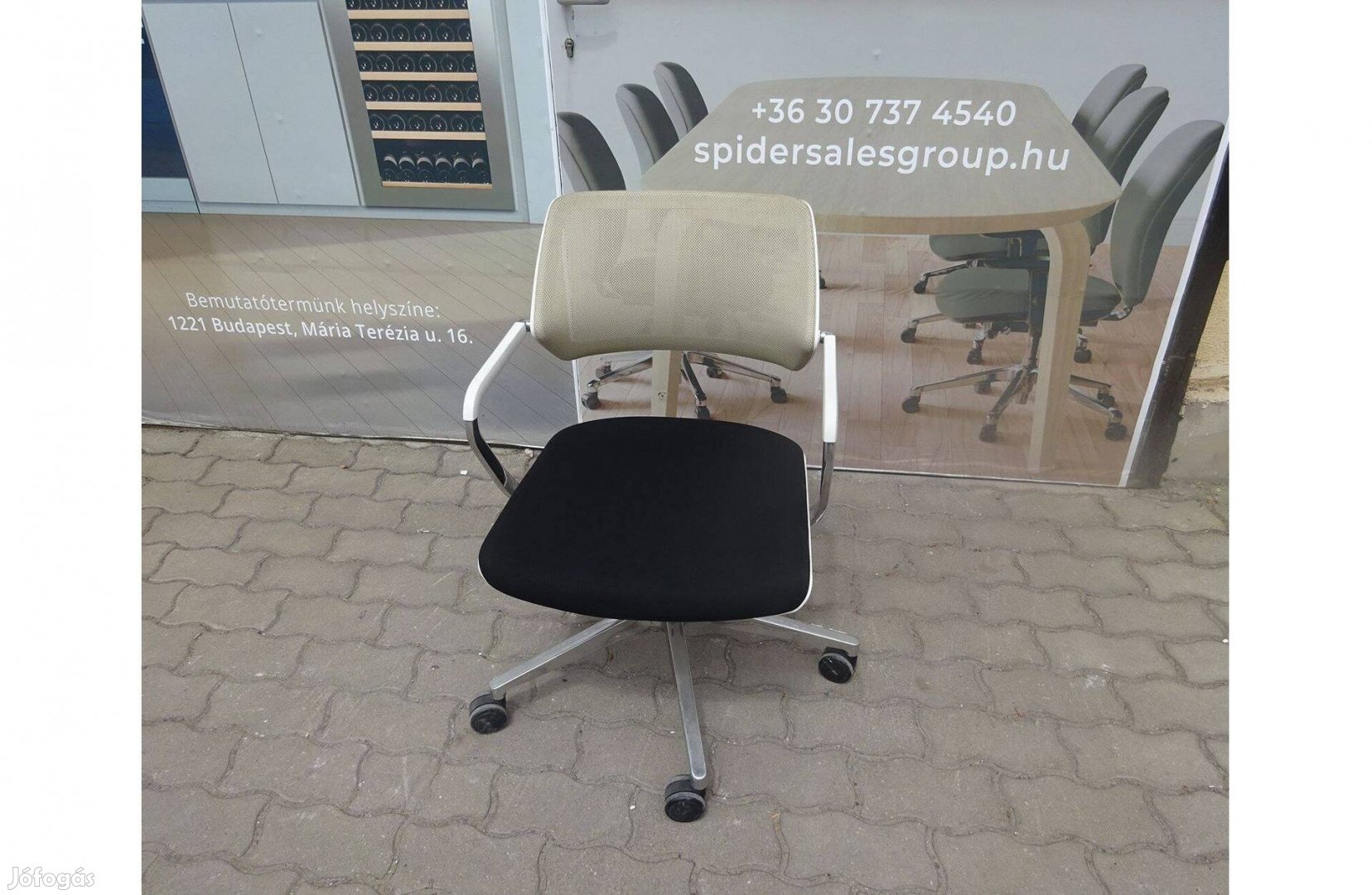 Tárgyalószék, vendégszék, Steelcase Qivi gurulós szék, használt szék