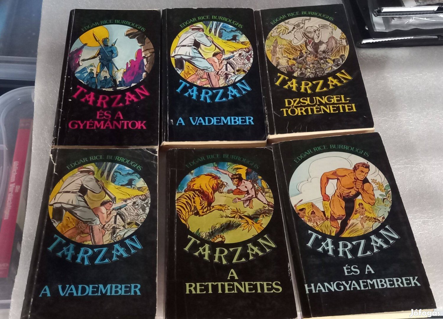 Tarzan könyv