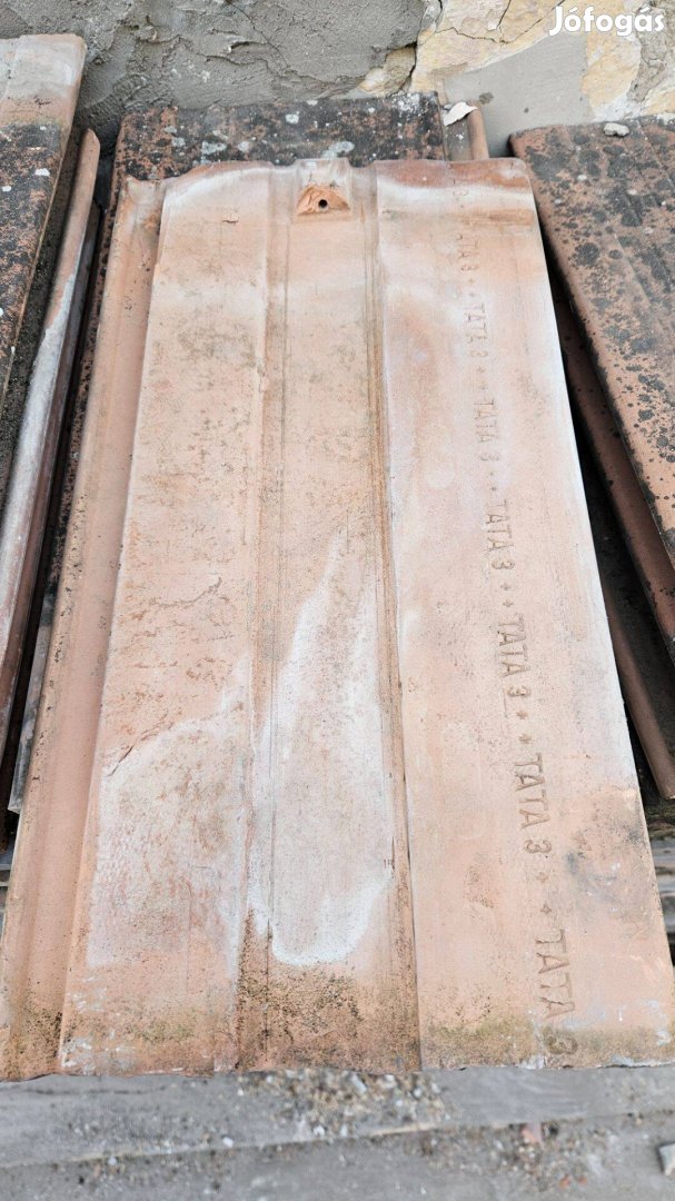 Tatai és más cserép, ingyen elvihető