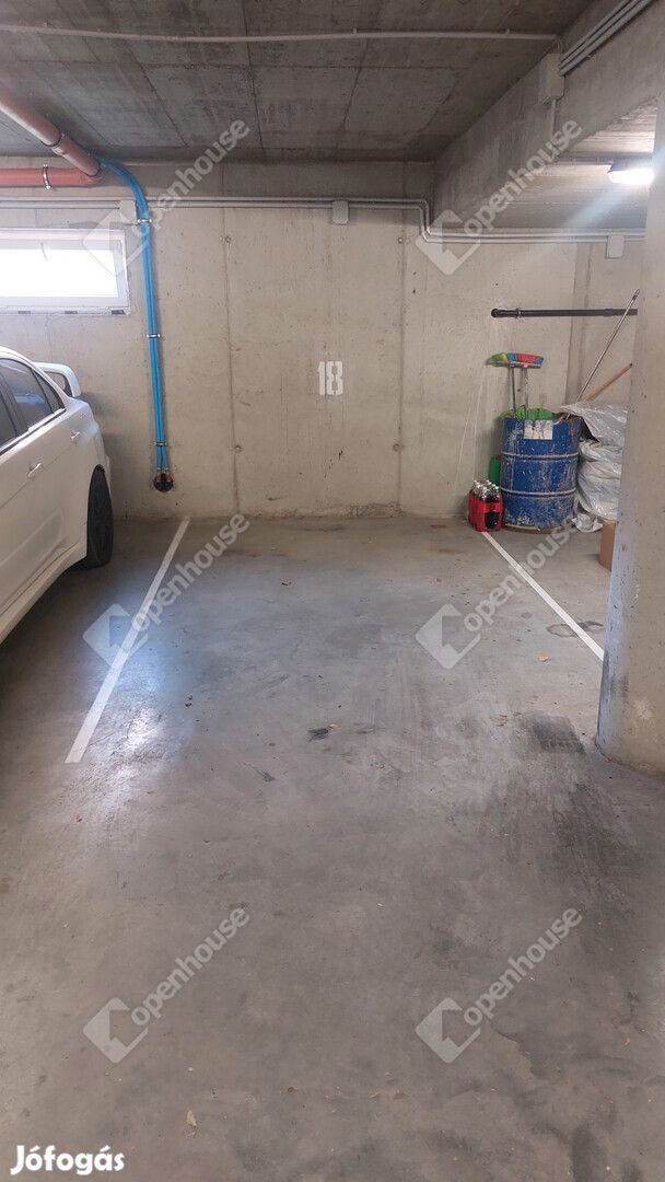 Tatai kiadó 13 nm-es garázs