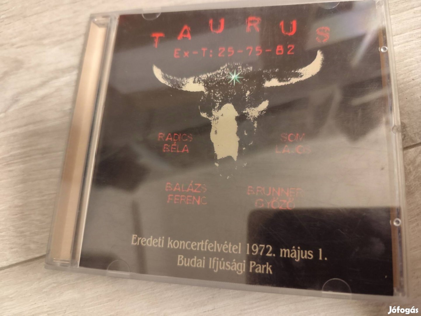 Taurus 1972. Majus 1. Budai ifjúsági park 