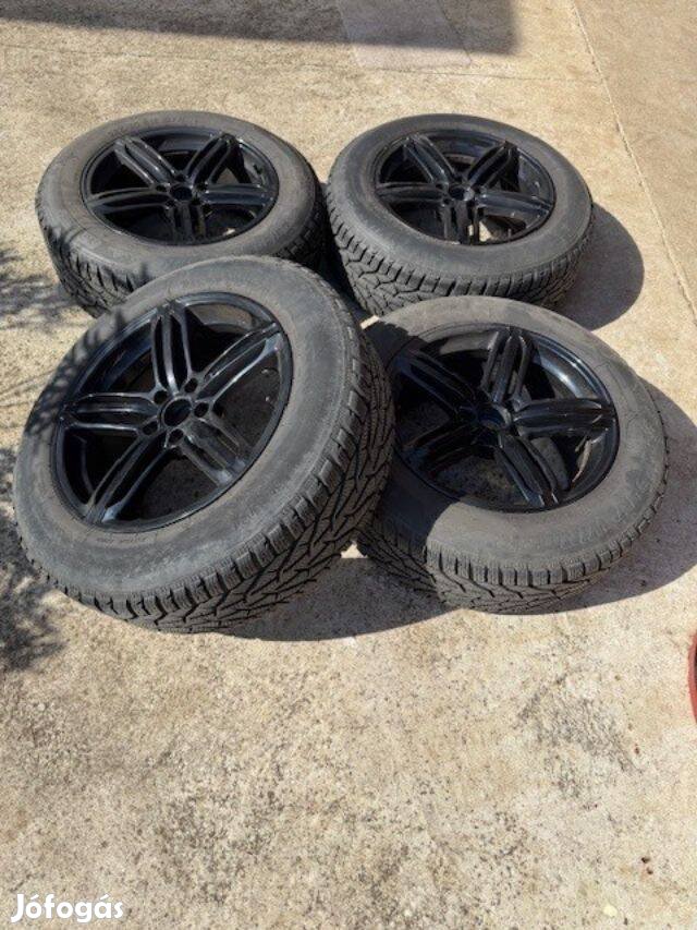 Taurus SUV Winter 235/60 R18 Téli Gumi + Felni eladó