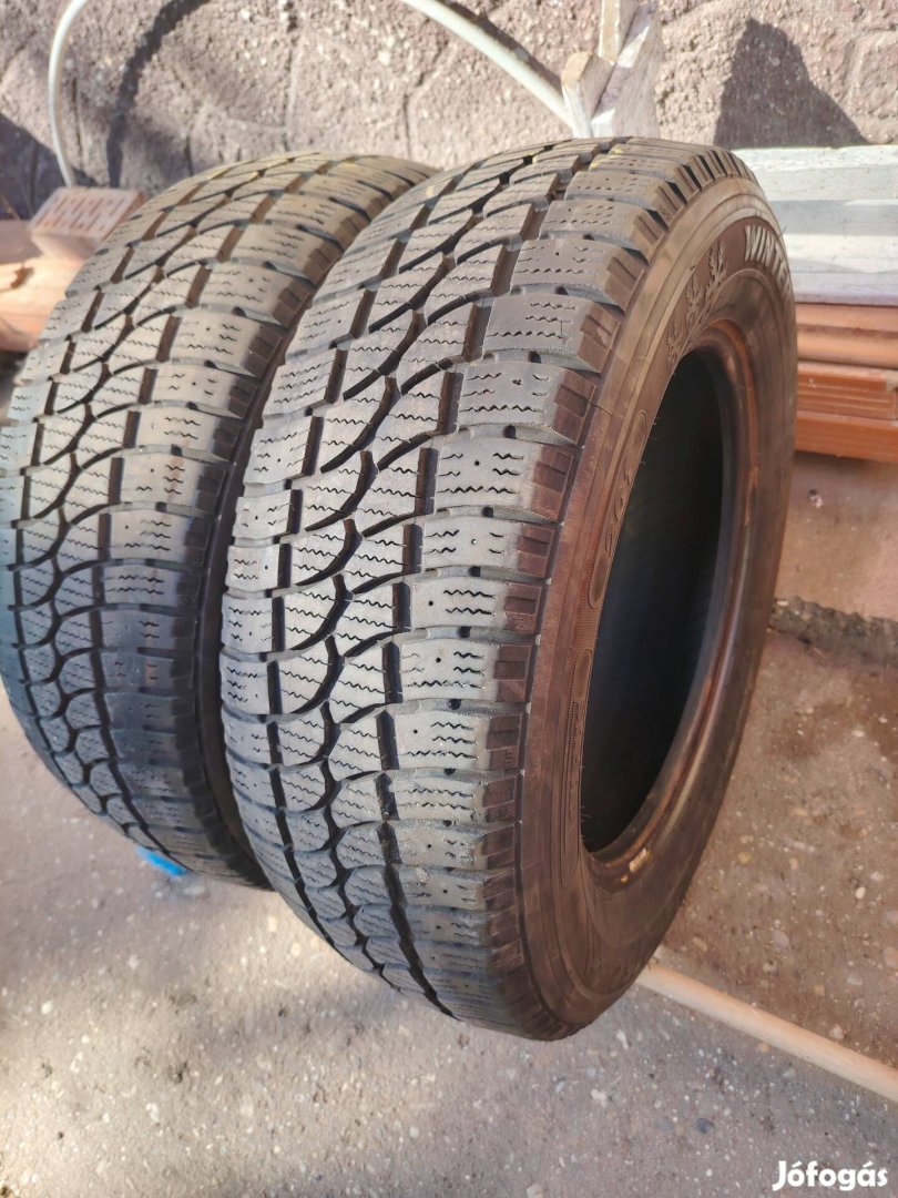 Taurus téli gumik 215/65/R16C. 