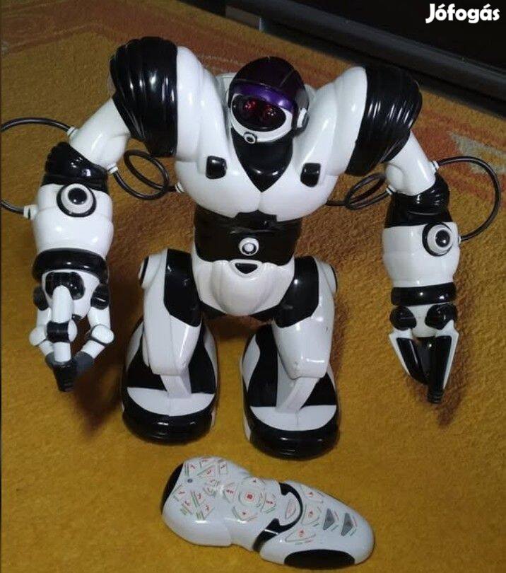Távirányítású robot (Robone Roboactor)