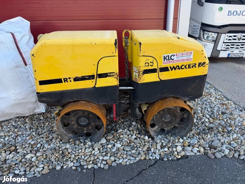 Távirányíthatós juhlábhenger Wacker RT82SC