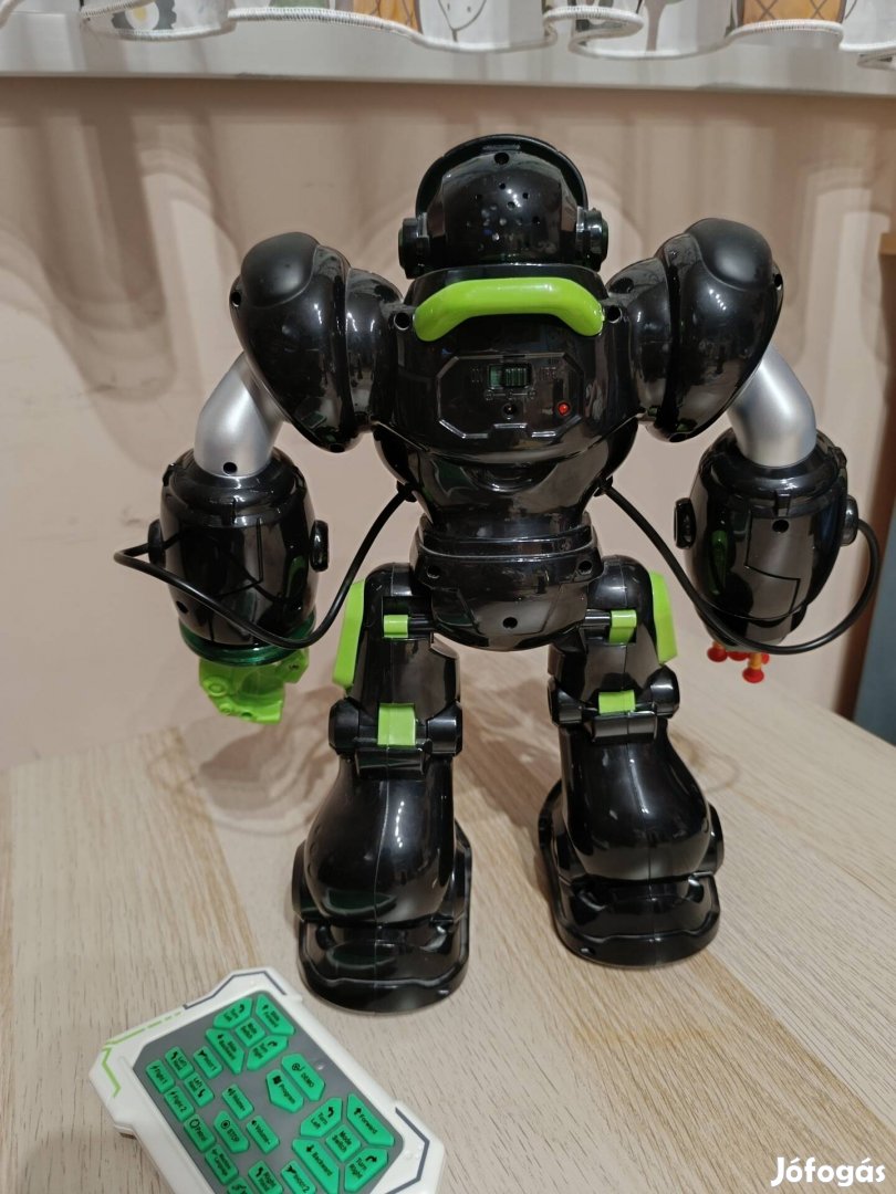 Távirányítós Robot 