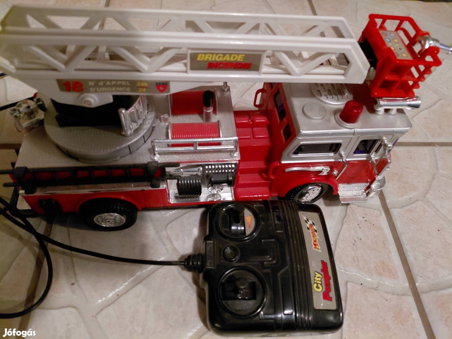 Távirányítós tűzoltó autó eladó