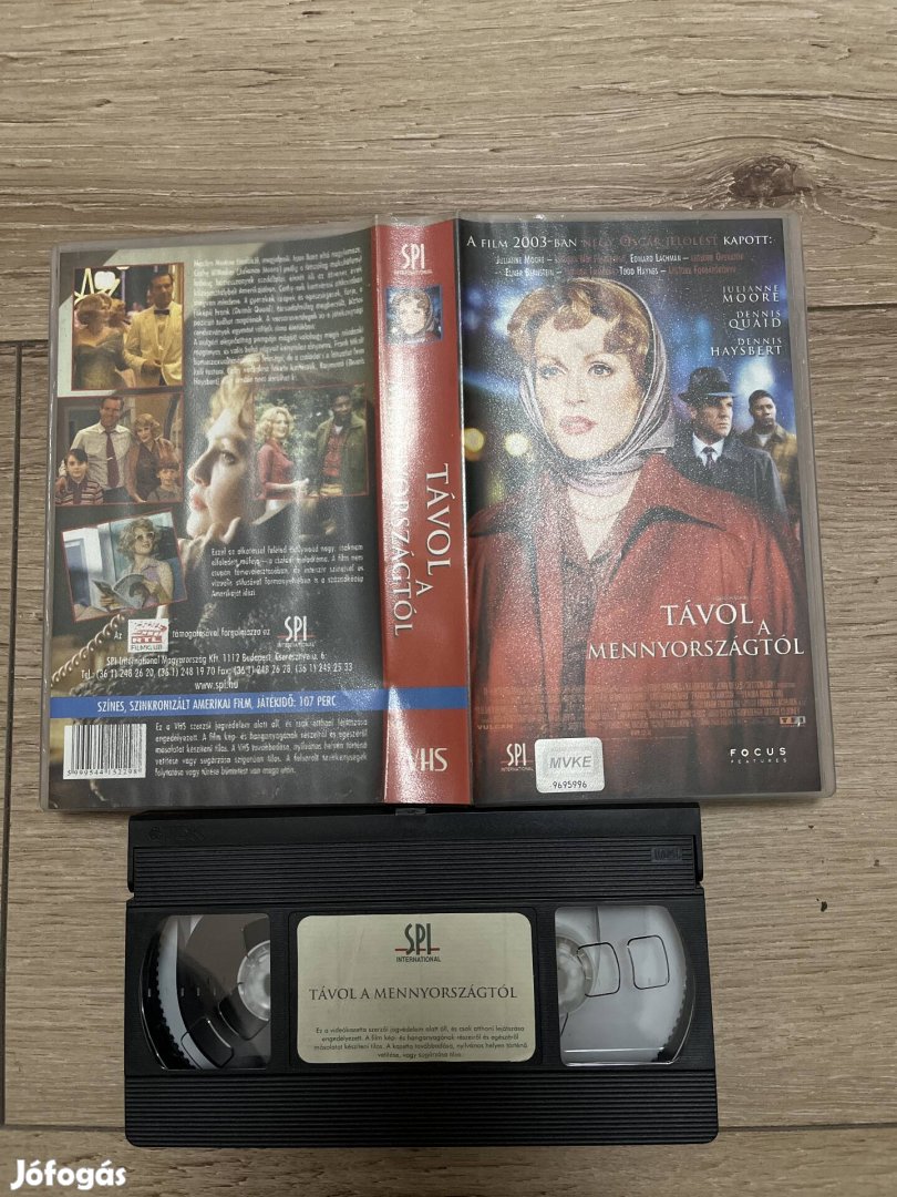 Távol a menyországtól vhs 