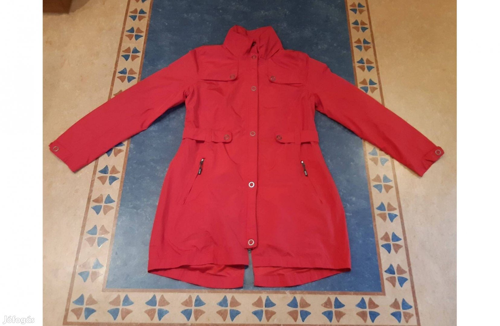 Tchibo Active álomszép piros impregnált kapucnis átmeneti kabát 42 44