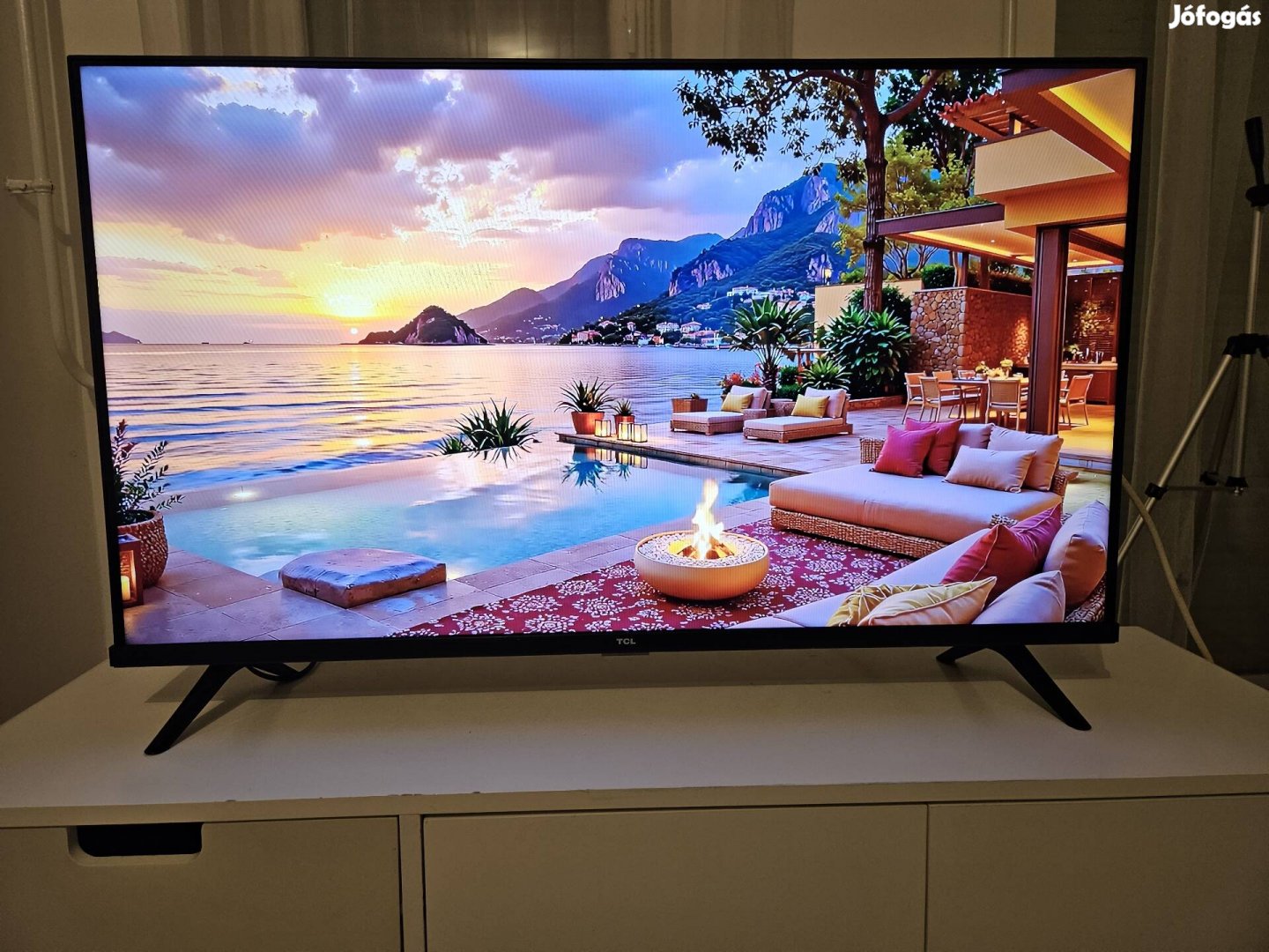 Tcl 101 cm-es Androidos prémium smart tv