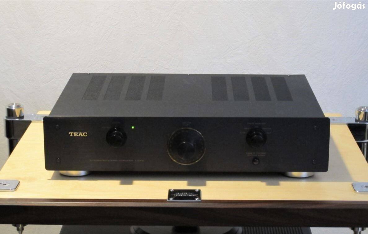 Teac A-BX10 sztereó erősítő a teac egyik csúcsmodelje