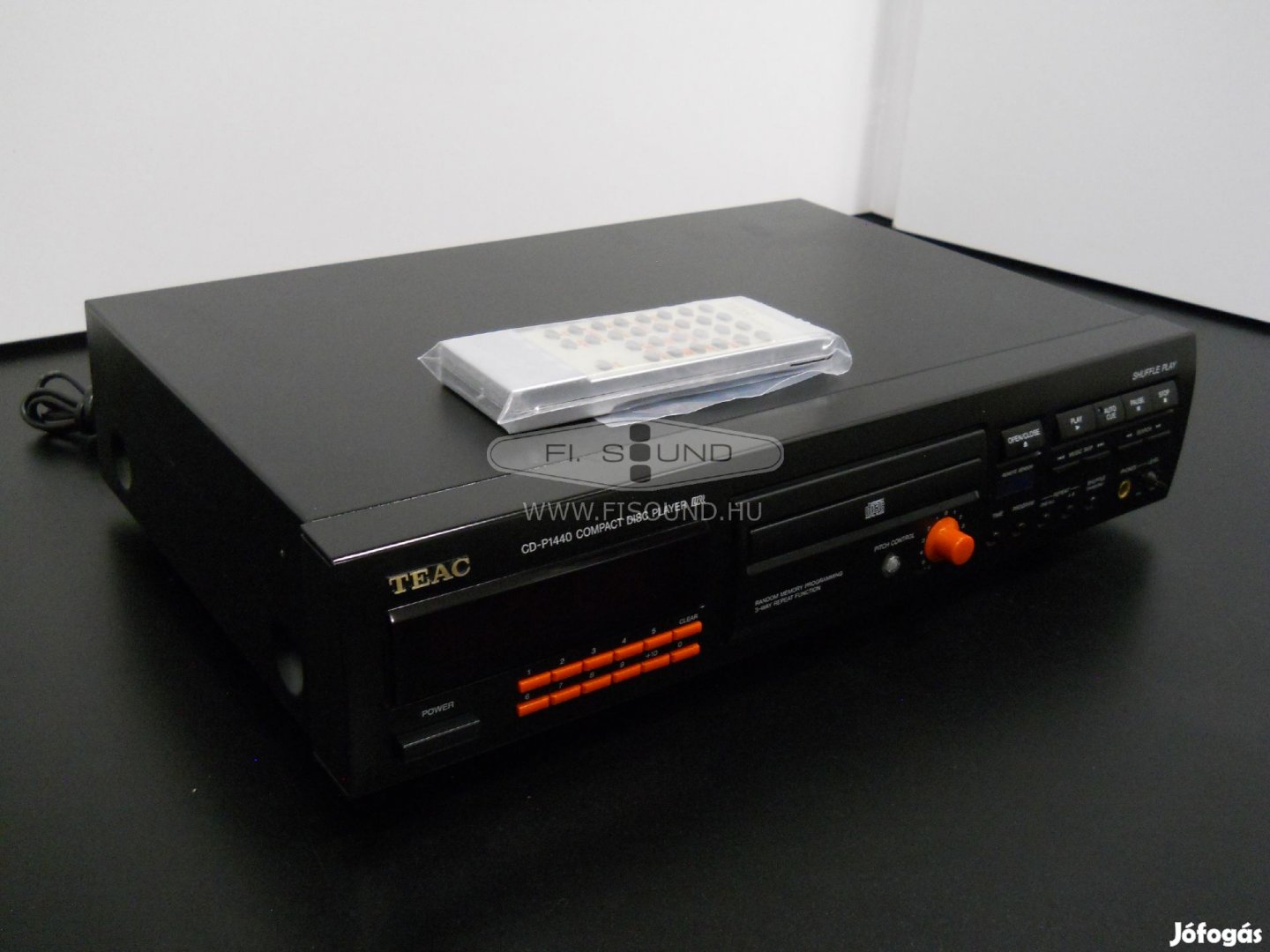 Teac CD-P1440 ,1 lemezes CD lejátszó