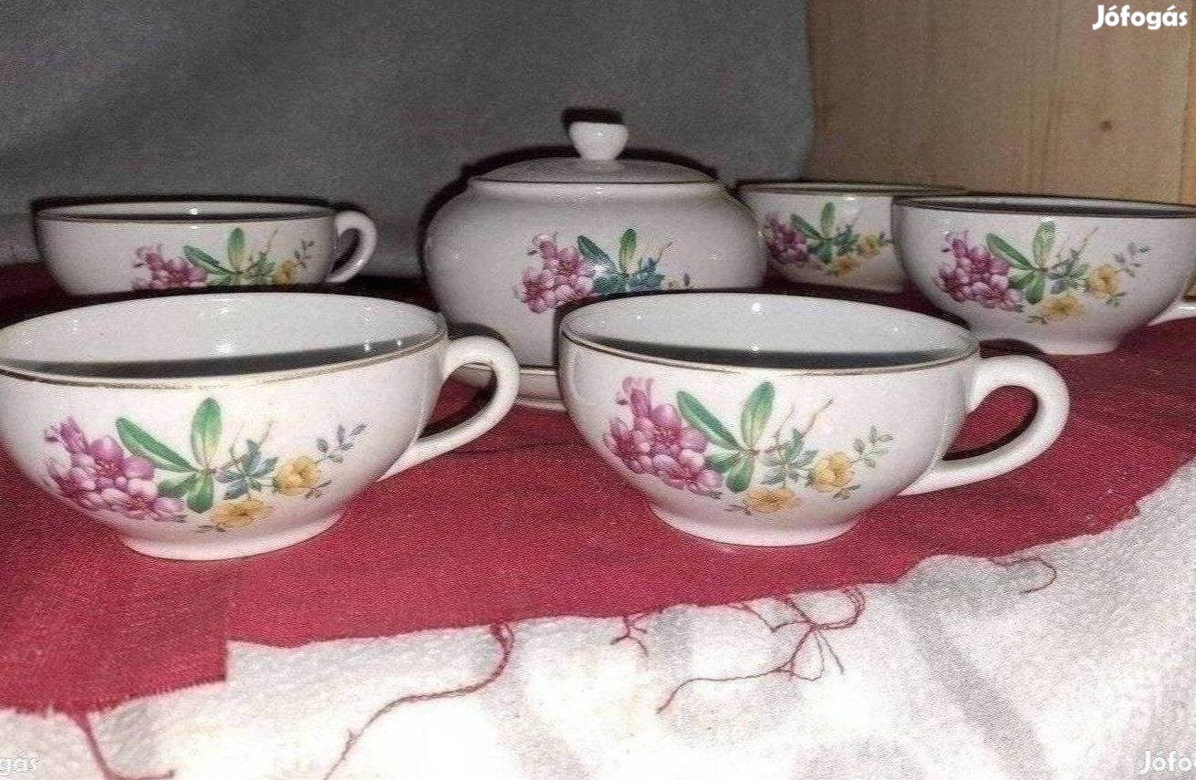 Teás-kávés porcelán készlet