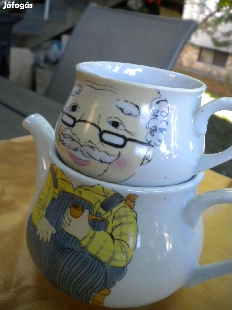 Teáskanna csészével nagypapa figura díszítéssel