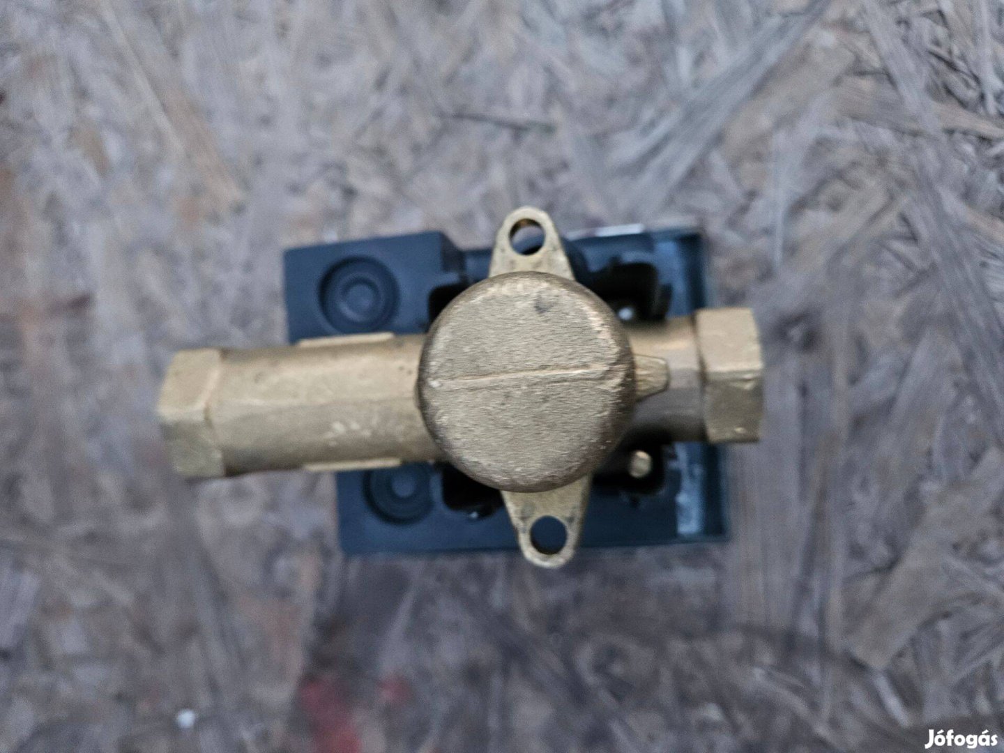 Tece infrás pisszoár szelep