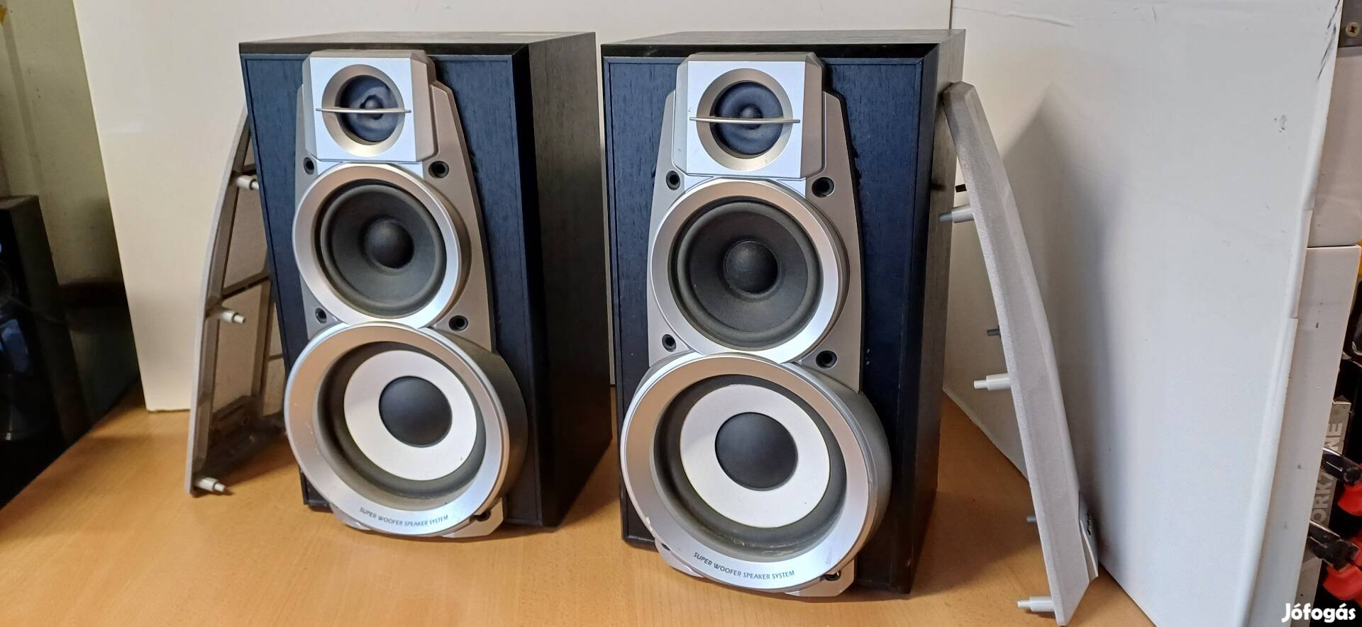 Technics 120 wattos hangfalpár