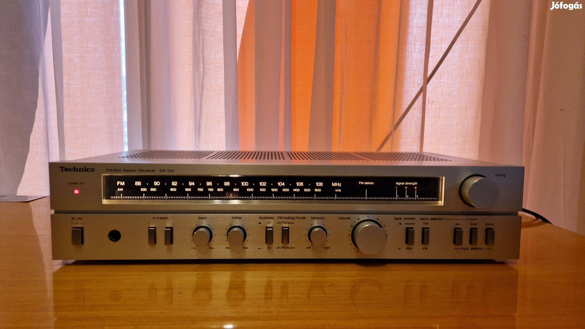 Technics SA 104 rádióserősítő