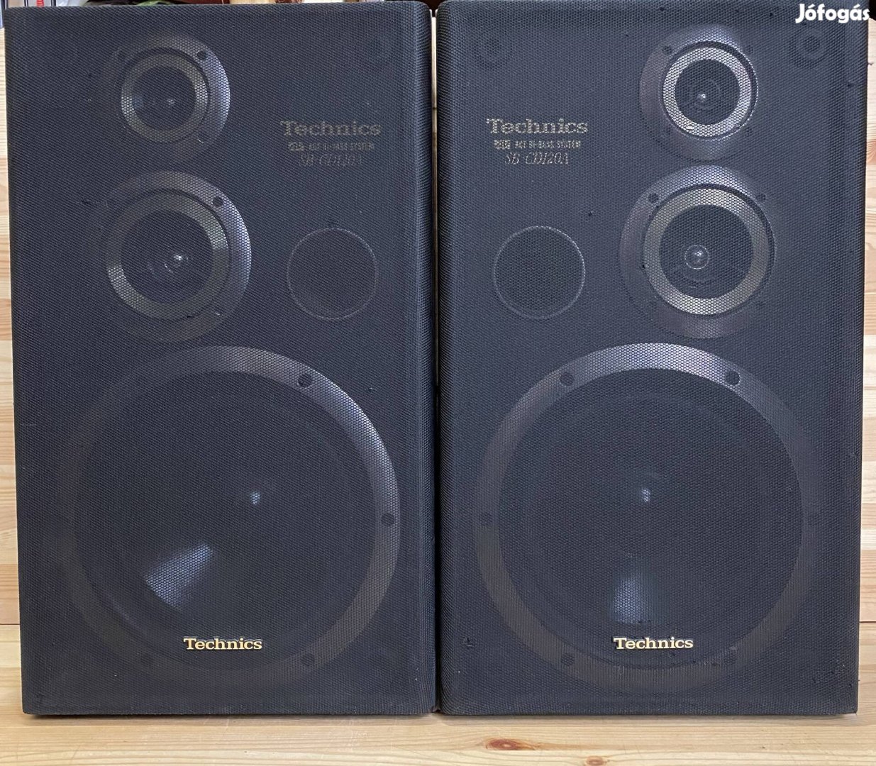 Technics SB-CD120 három hangszórós három utas hifi hangfal pár. 