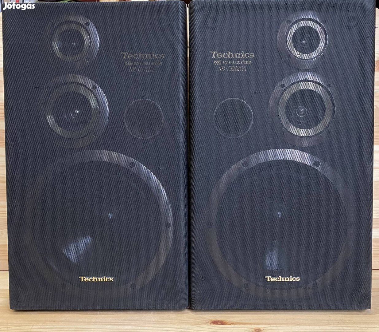 Technics SB-CD120 három utas három hangszórós hifi hangfal pár. 