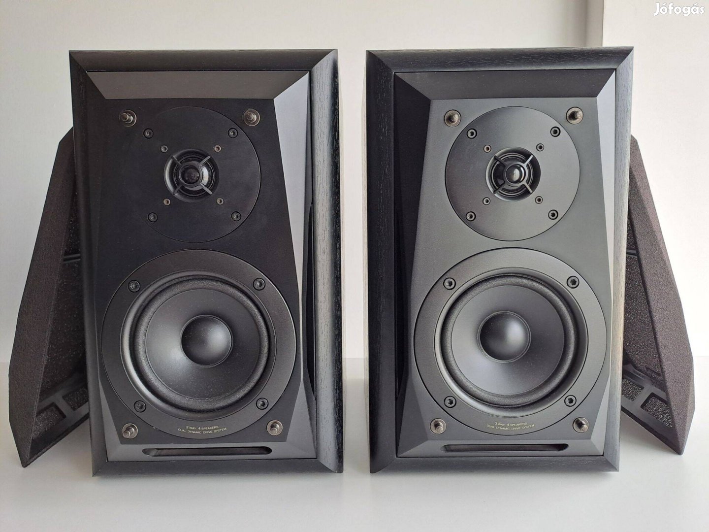 Technics SB-M300 három utas, négy hangszórós hangfal pár