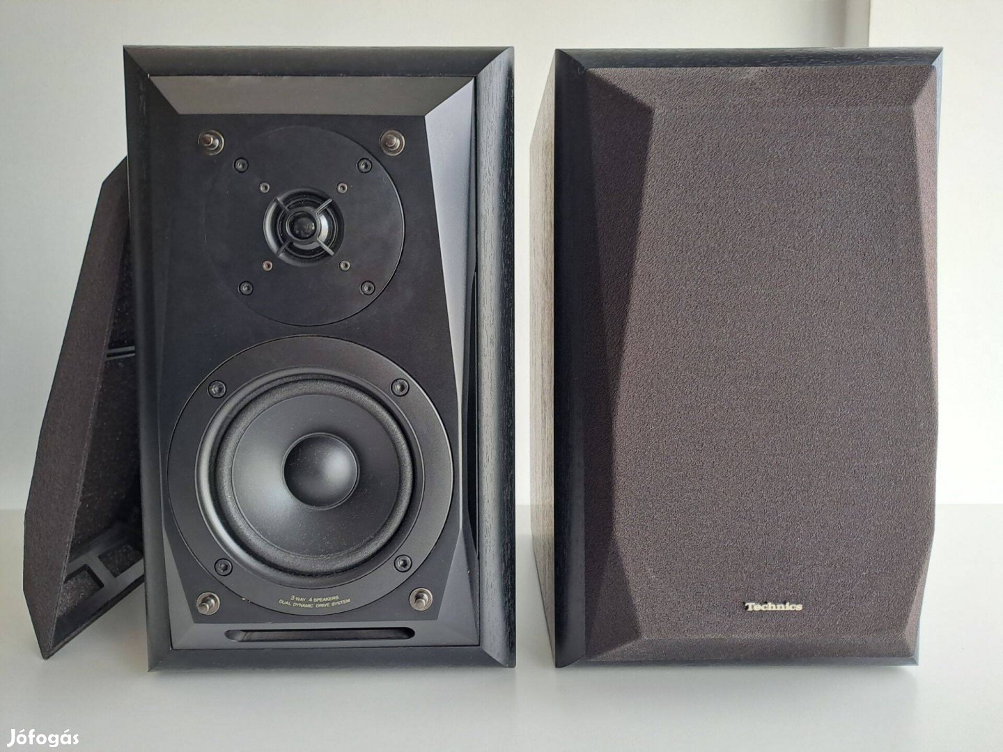 Technics SB-M300 három utas, négy hangszórós hangfal pár