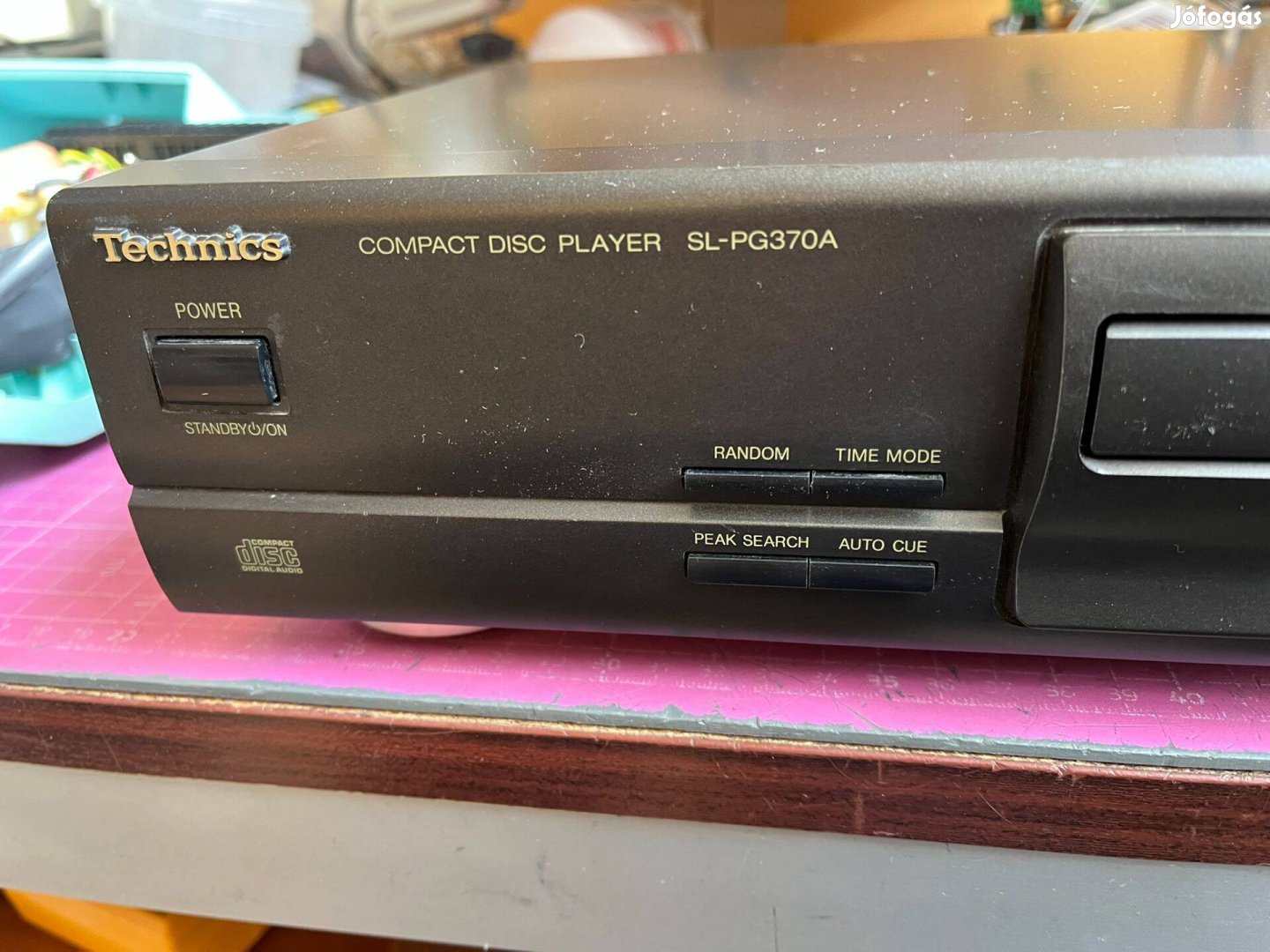 Technics SL-PG370A áron alul