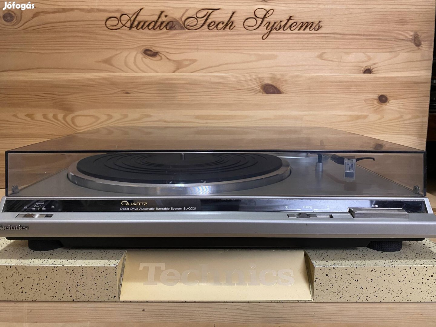 Technics SL-QD21 direkt hajtású félautomata lemezjátszó