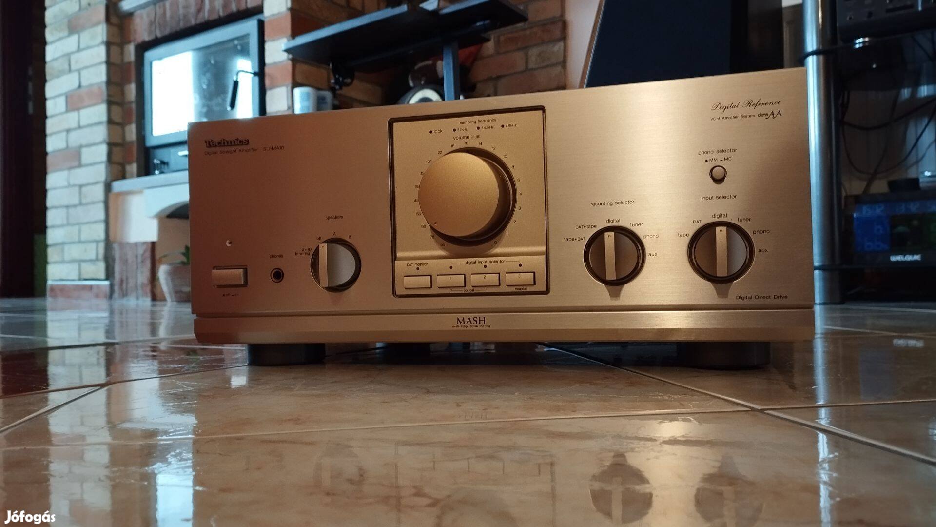 Technics SU-MA10 sztereó TOP erősítő