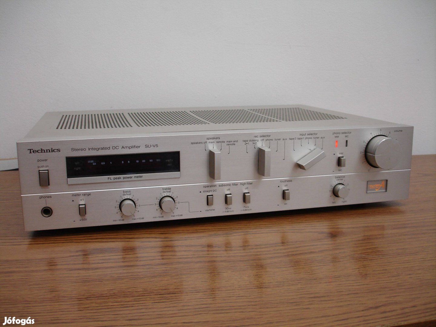 Technics SU-V5 minőségi sztereó retró erősítő 515W fluoreszcens kivezé