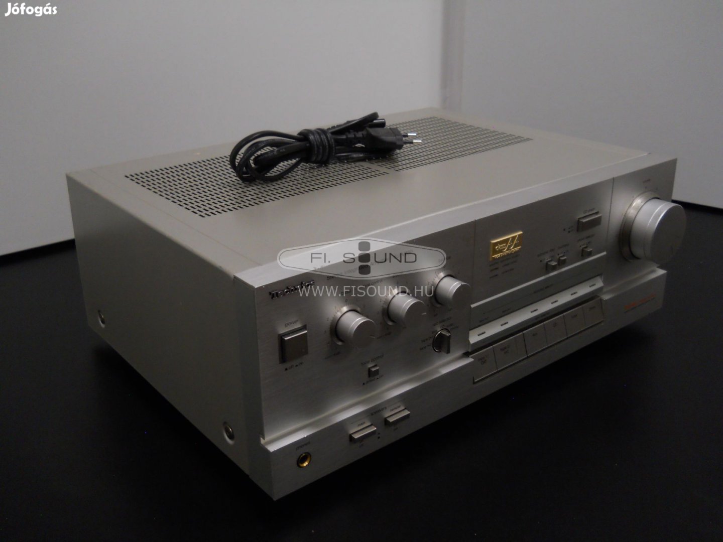 Technics SU-V650 ,2x145W,4-16 ohm,4 hangfalas sztereo erősítő