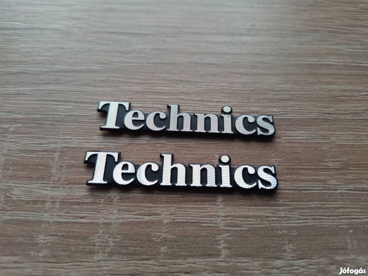 Technics logó