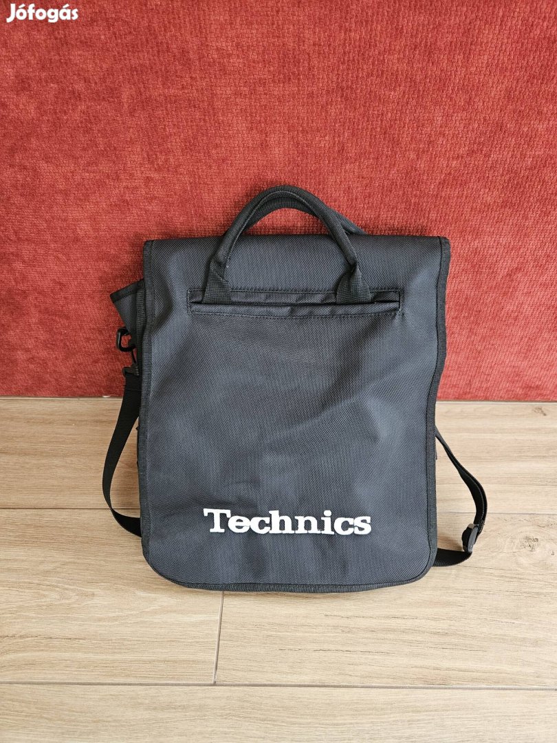 Technics vinyl hordtáska