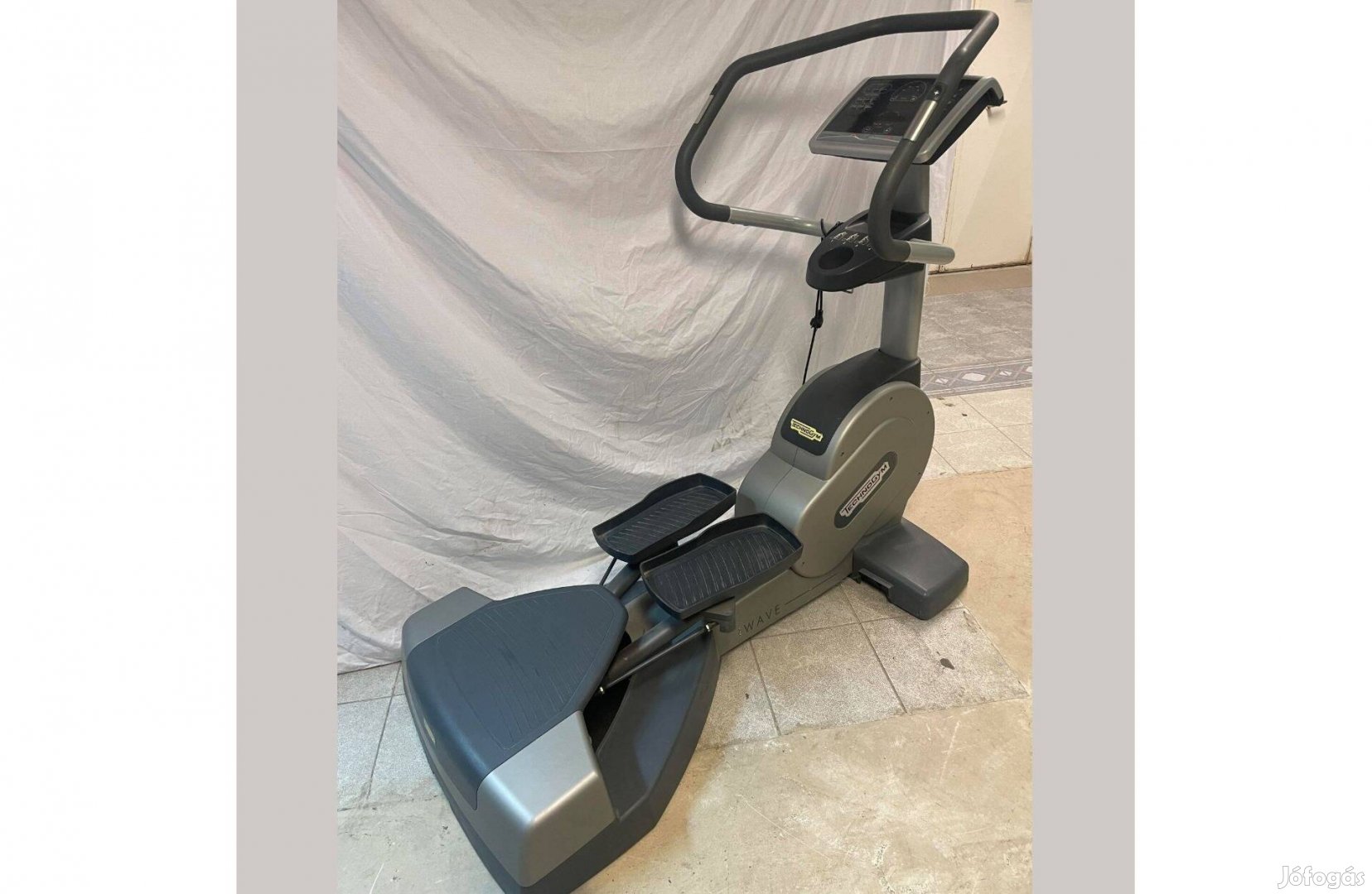 Technogym Excite 700 Cardio Wave (edzőgép)