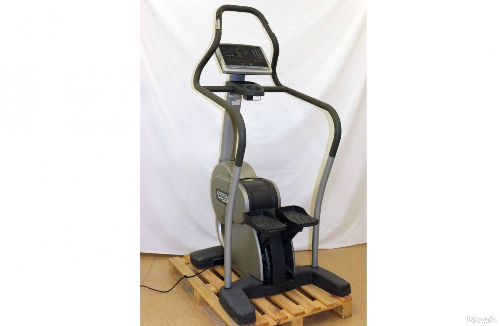 Technogym Excite+ STEP 700 Taposógép