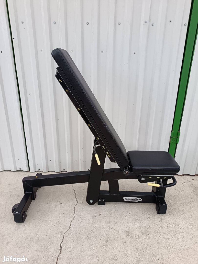 Technogym Pure Strenght edzőtermi állítható pad szép állapotban eladó!