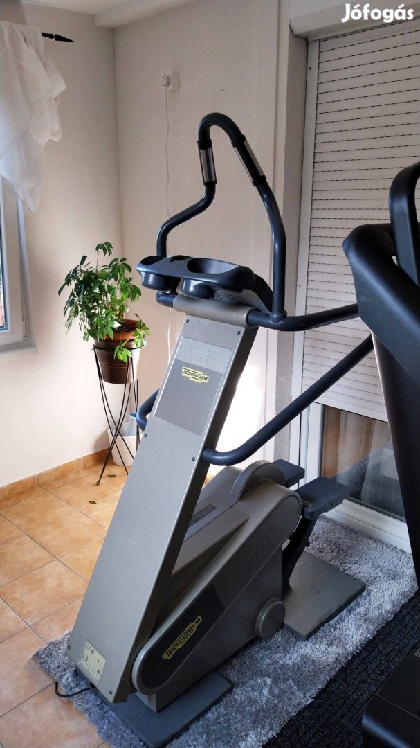 Technogym Step XT Pro taposógép